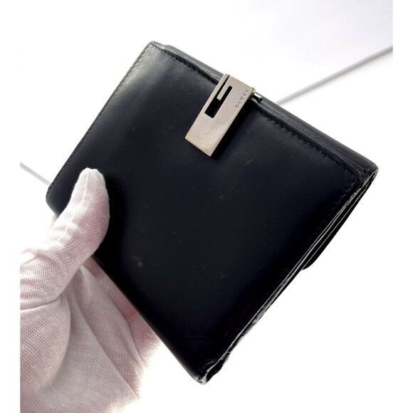 Authentic GUCCI - Picture 8 of 14